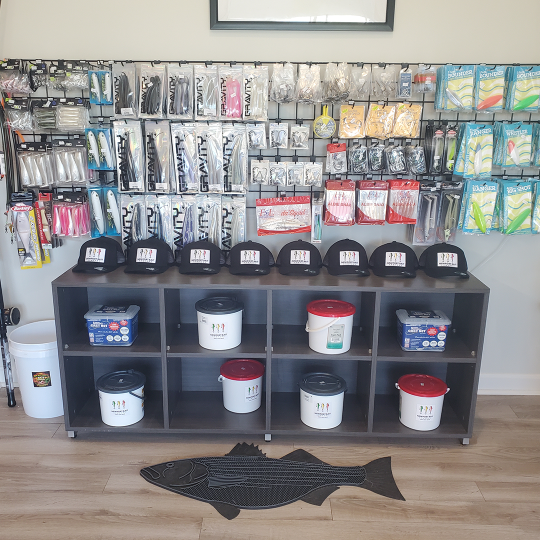 newport-bait-company-hats-fishing-lures-display
